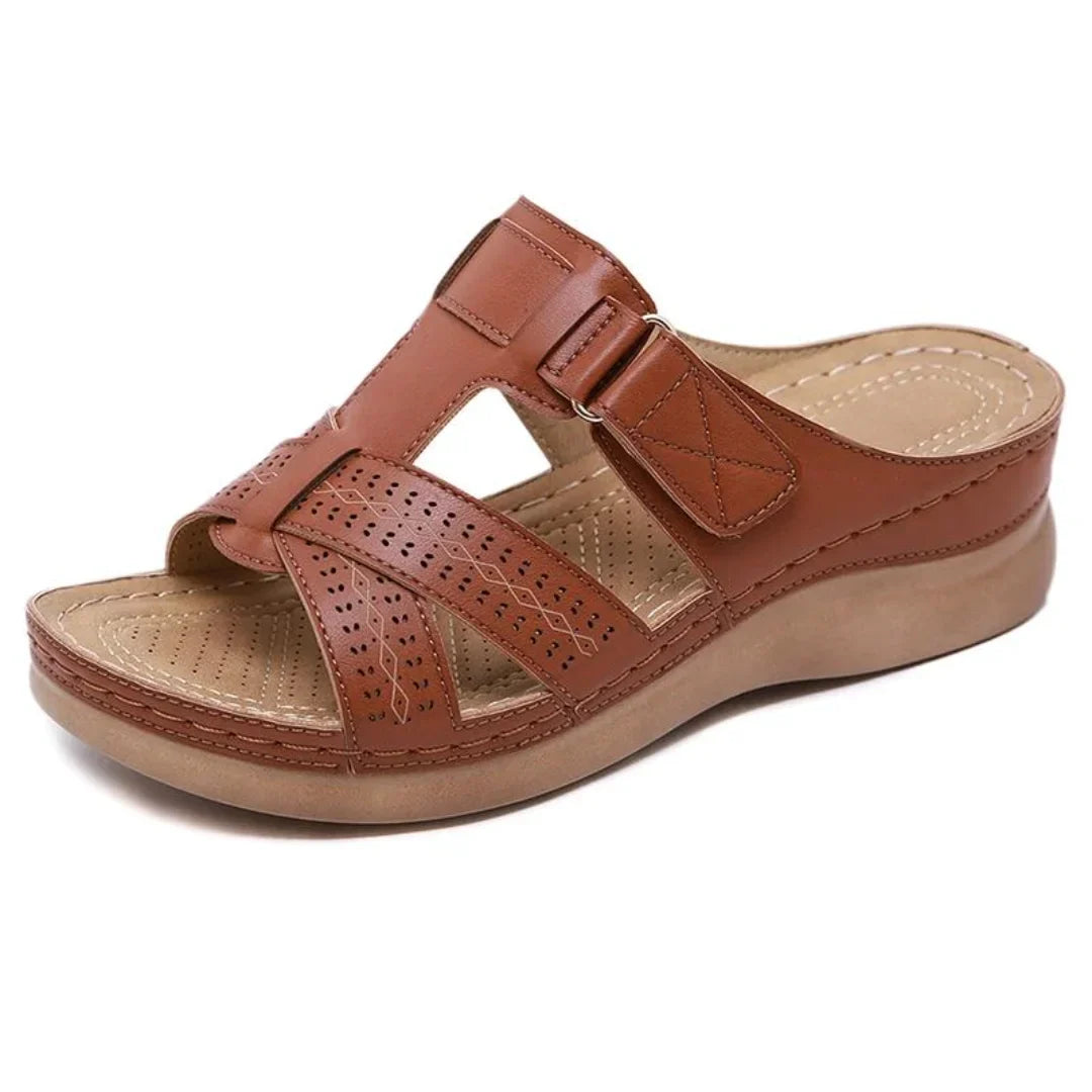 Dámské sandály Zarusova na klínku Vintage Slip-On
