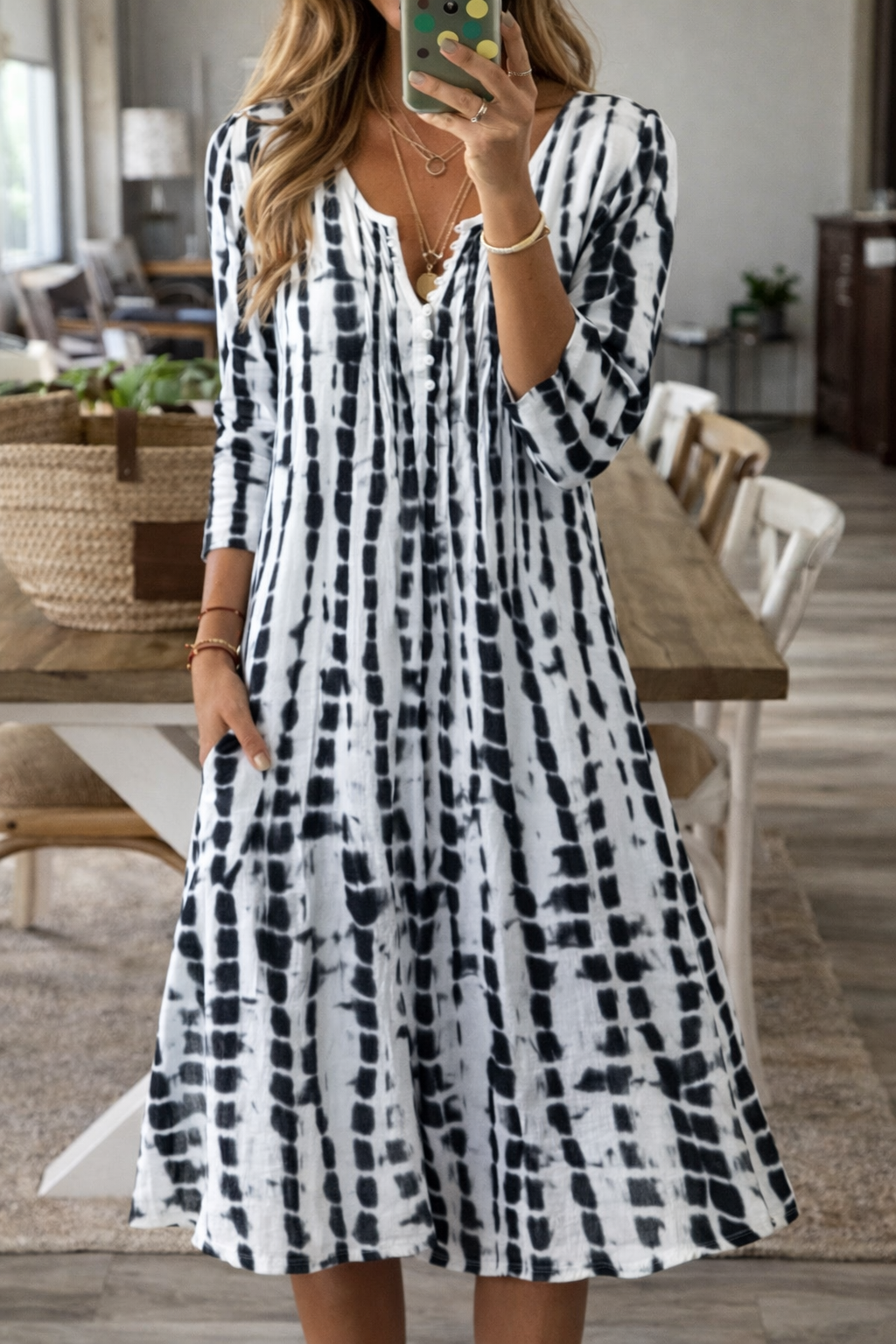 Elegantní midi šaty Zarusova do A s výstřihem do V