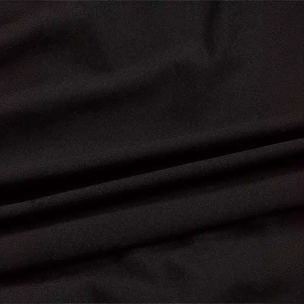 Elegantní krajkové šaty s výstřihem do V od Zarusova