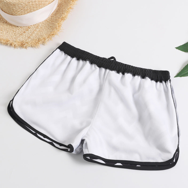 Elegantní bikinový set s kraťasy Zarusova a cikcakovým vzorem