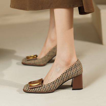 Chic Bow Metal Heels by Zarusova