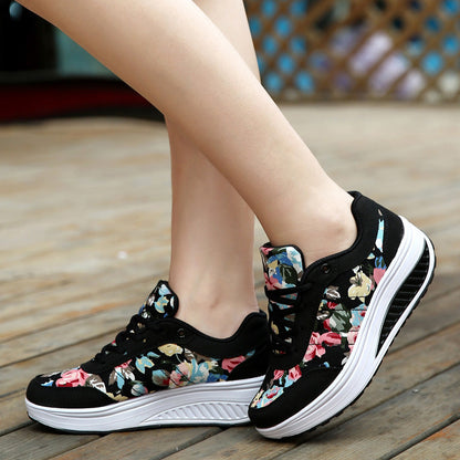 Floral Canvas Zarusova Breathable Sneakers