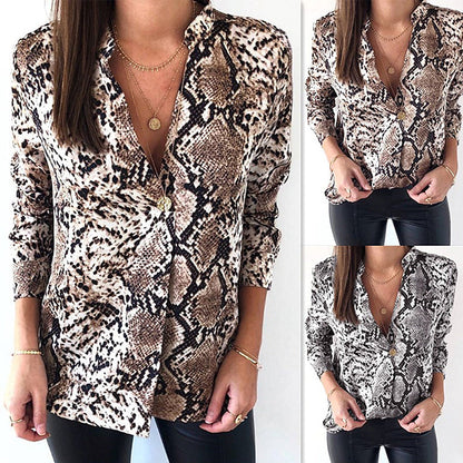 Chic Leopard Print Zarusova Button-Up Top