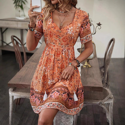 Letní áčkové šaty Zarusova s květinovým vzorem v boho stylu