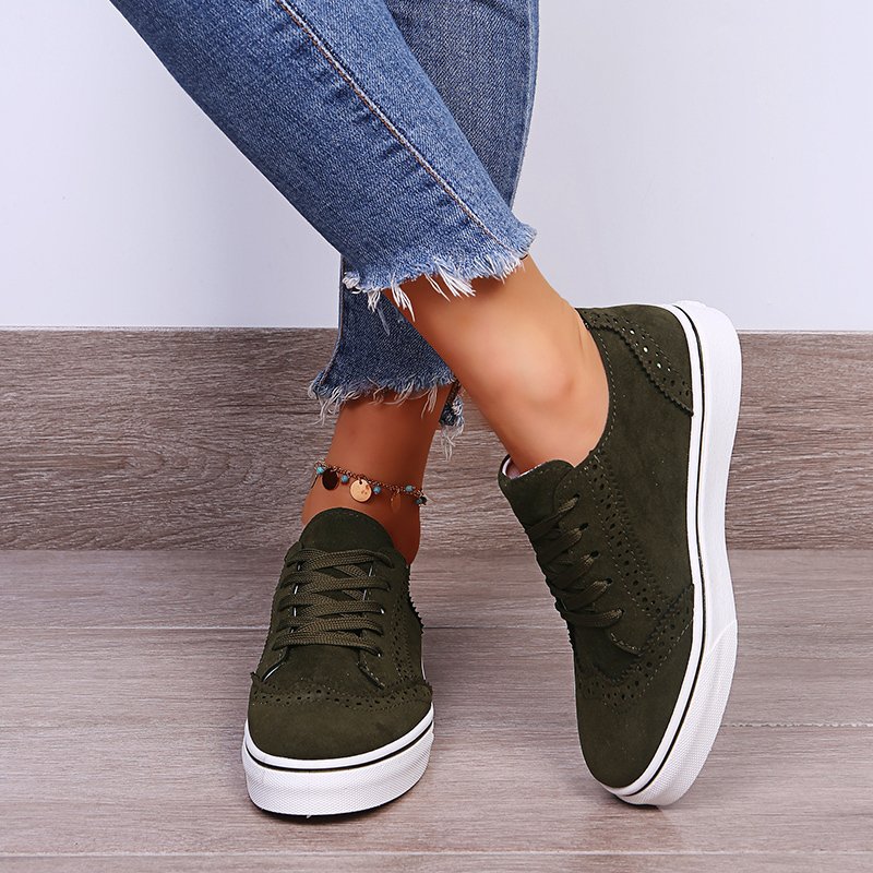 Everyday Comfort Zarusova Canvas Flat Sneakers
