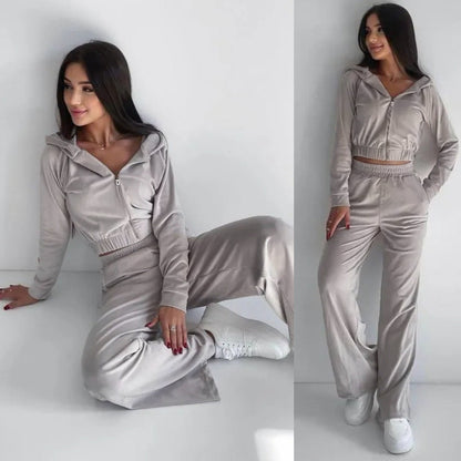Elegantní dvoudílná mikina Zarusova do obývacího pokoje