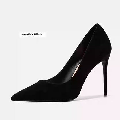 Elegantní kožené jehlové podpatky Zarusova