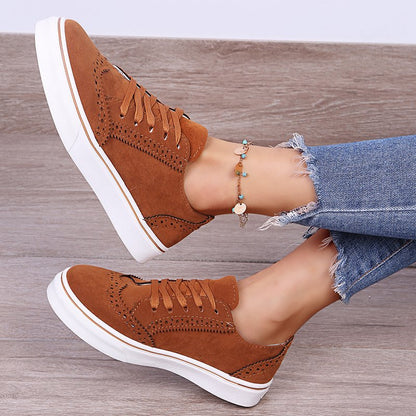 Plátěné ploché tenisky Everyday Comfort Zarusova