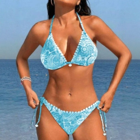 Bikiny s výrazným potiskem od Zarusova