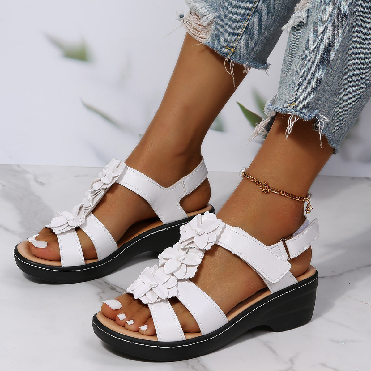 Floral Comfort Zarusova Wedge Sandals