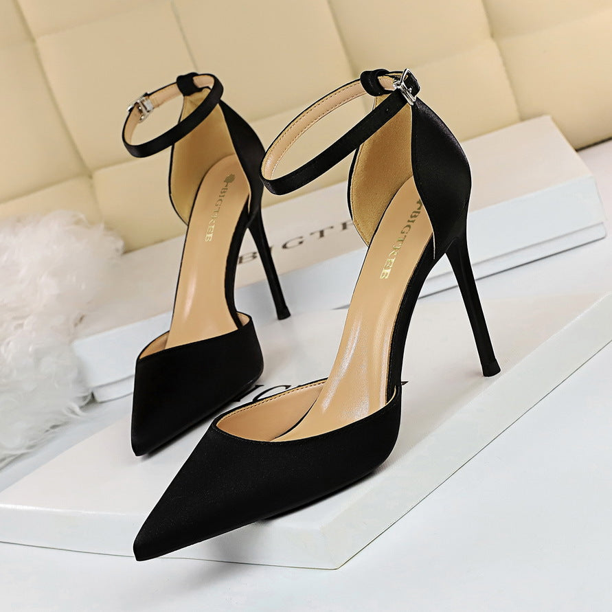 Elegant Silk Pointed Heels by Zarusova