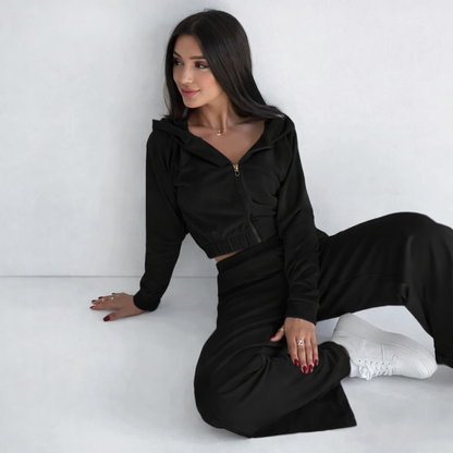 Elegantní dvoudílná mikina Zarusova do obývacího pokoje
