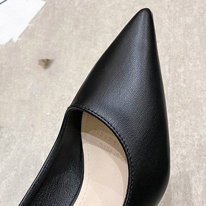 Elegantní špičaté podpatky od Zarusova