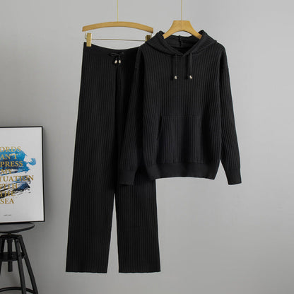 Trendy pletený set s kapucí od Zarusova