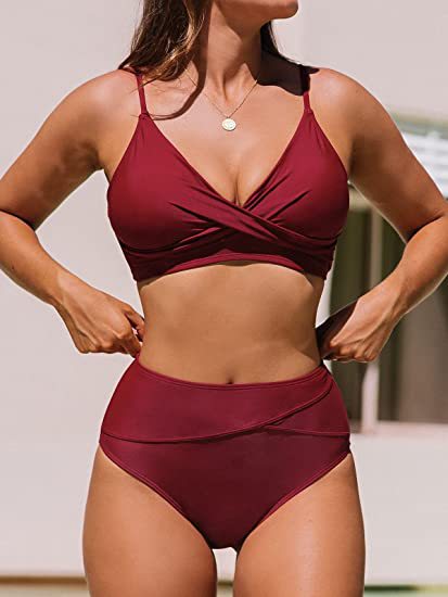 Elegantní bikinový set s mašlí od Zarusova