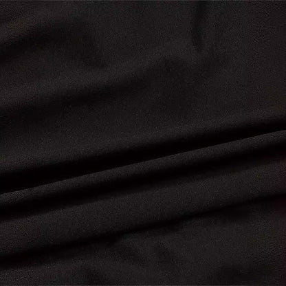 Elegantní krajkové šaty s výstřihem do V od Zarusova