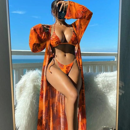 Bikiny s dlouhým rukávem a zářivým květinovým vzorem od Zarusova