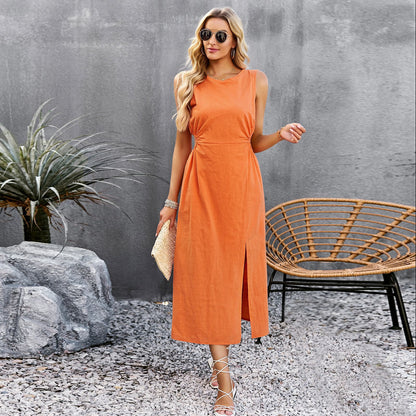 Elegantní letní midi šaty bez rukávů od Zarusova